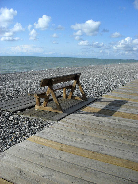 Le bancs (Photos de Didier Desmet) [Artiste Infirme Moteur Cérébral] [Infirmité Motrice Cérébrale] [IMC] [Paralysie Cérébrale] [Cerebral Palsy] [Handicap]